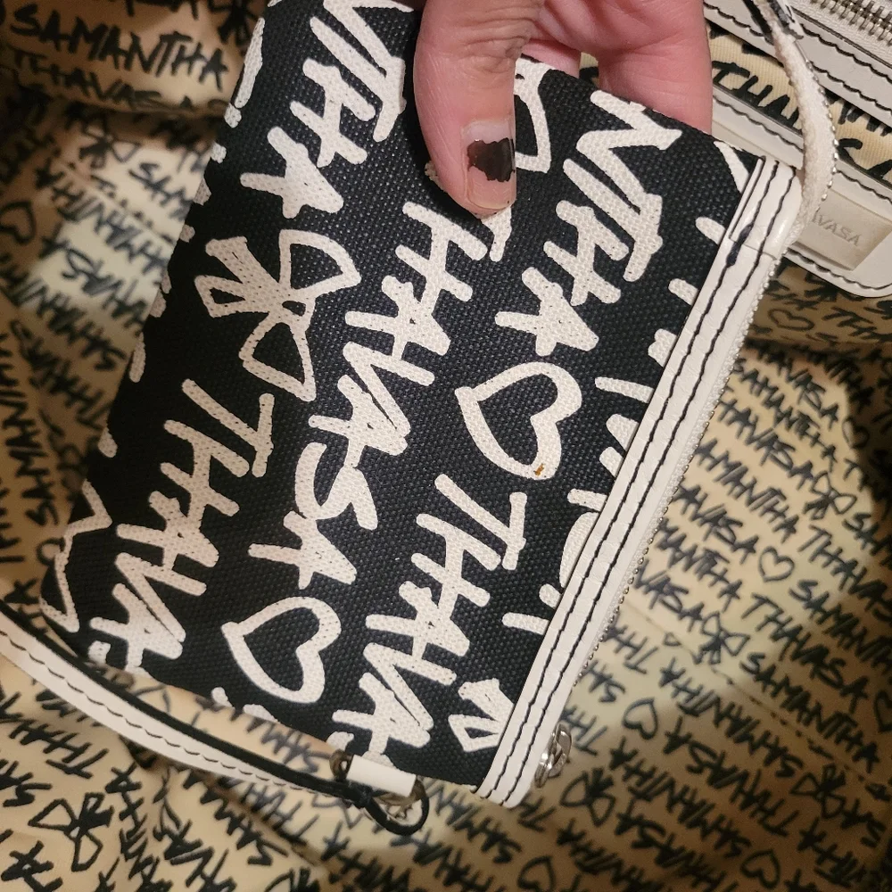 Samantha Thavasa Canvas Graffiti Tote EUC Modern Goth‎ Punk